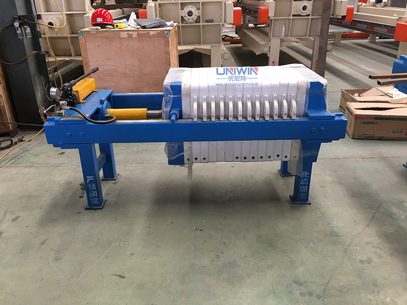 Jack filter press