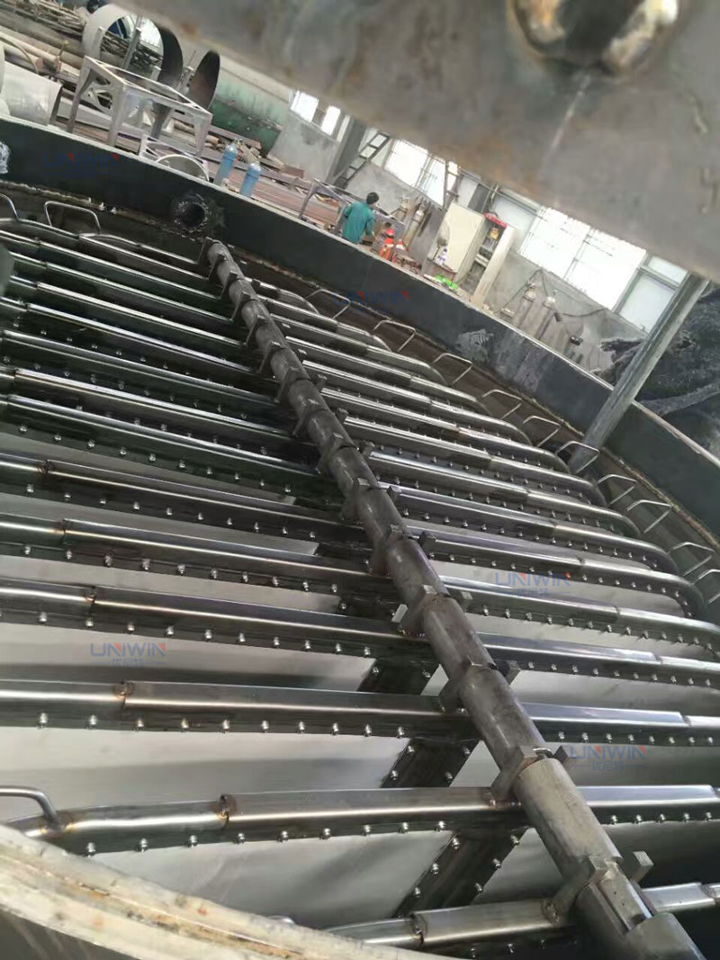 vertical leaf filter